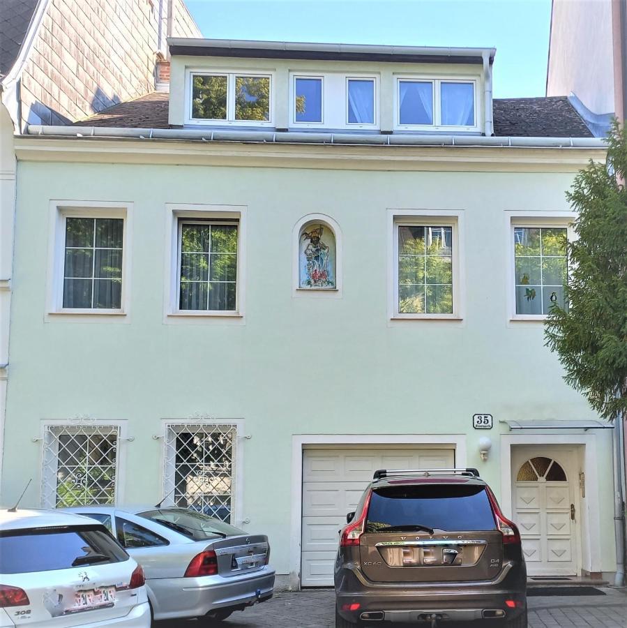 Peter Apartmán